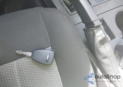 2009 Jeep Liberty Sport from USA, damaged, VIN 1J8GN28K79W524895